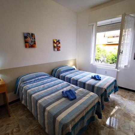 Casa Serena Bordighera Luaran gambar